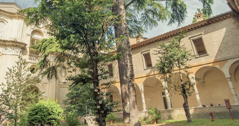Passeggiate tra i Chiostri